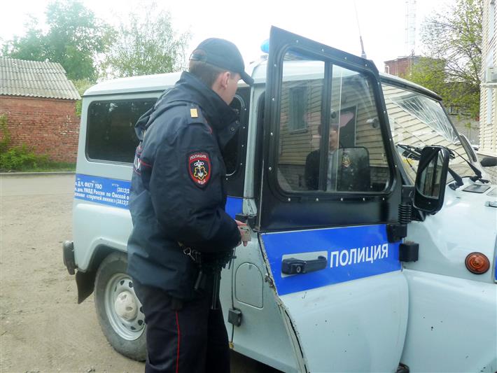 Сотрудники Росгвардии задержали гражданина, который находился в федеральном розыске