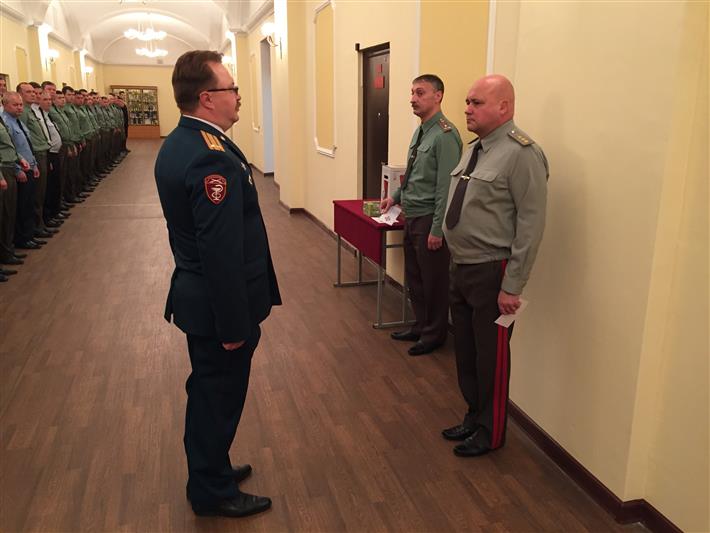 Командующий Северо-Западным округом войск национальной гвардии РФ поздравил военных врачей с Днем медицинского работника