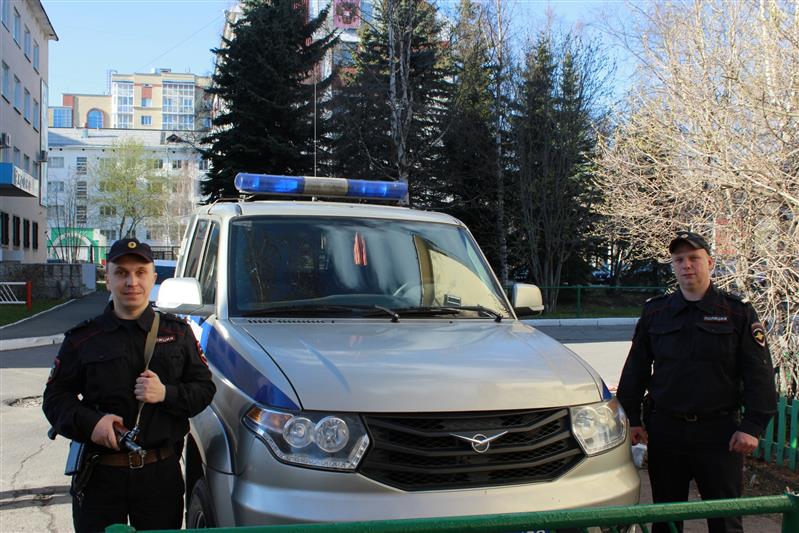 В Архангельской области сотрудники Росгвардии разыскали троих подростков, сбежавших из детского дома
