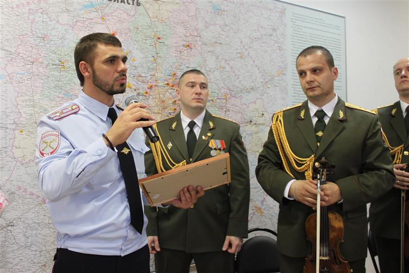 В Московской области Академический ансамбль песни и пляски Росгвардии выступил с концертной программой, посвященной Дню памяти и скорби