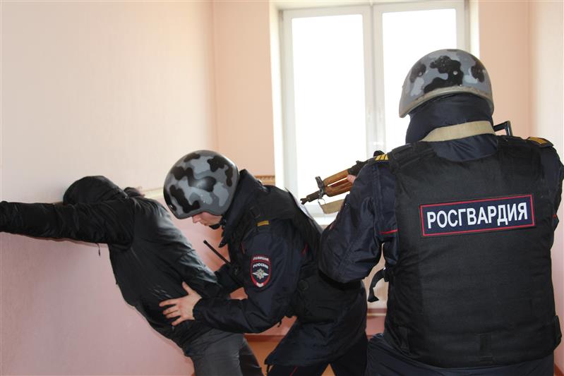 В Московской области сотрудники Росгвардии задержали подозреваемого в краже 