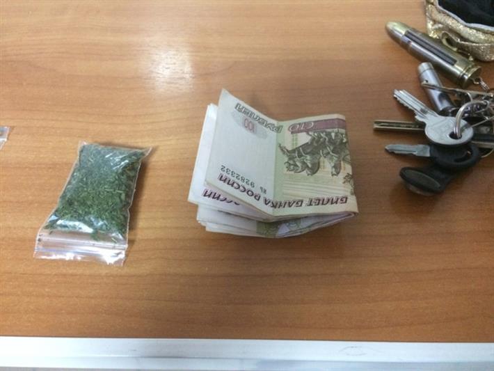 В Волгоградской области сотрудники Росгвардии задержали подозреваемого в незаконном хранении наркотических средств