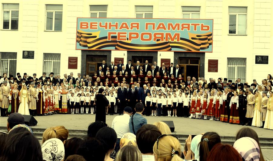 В День памяти и скорби военнослужащие и сотрудники Северо - Кавказского округа Росгвардии приняли участие во  Всероссийской акции «Свеча памяти»