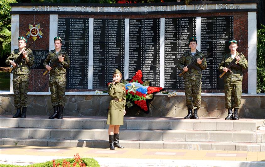 В День памяти и скорби военнослужащие и сотрудники Северо - Кавказского округа Росгвардии приняли участие во  Всероссийской акции «Свеча памяти»