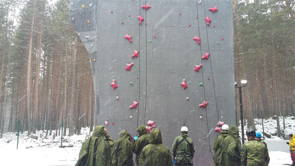 БОЙЦЫ РОСГВАРДИИ УСПЕШНО ВЫСТУПИЛИ НА КОНКУРСЕ «ЭЛЬБРУССКОЕ КОЛЬЦО – 2017» (видео)