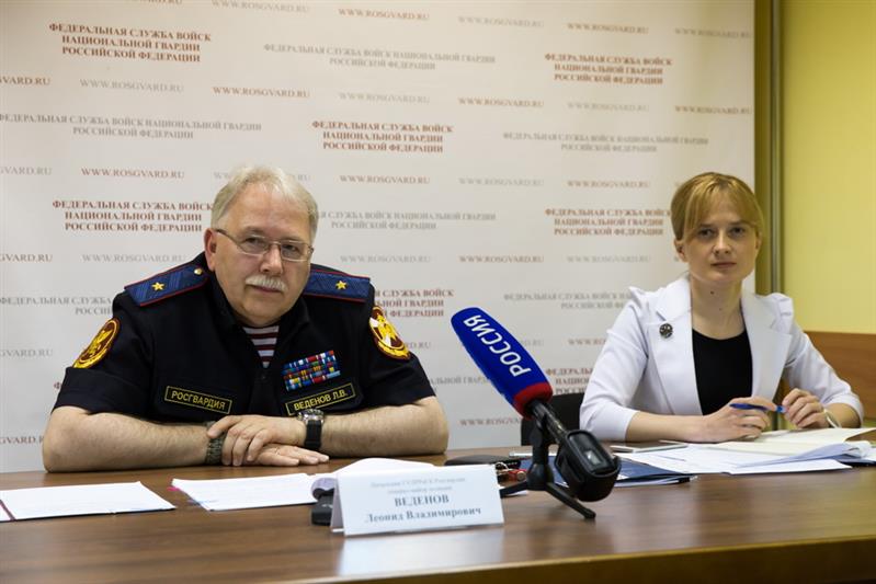 В Росгвардии рассмотрены актуальные вопросы оборота оружия и совершенствования взаимодействия с частными охранными организациями (видео)