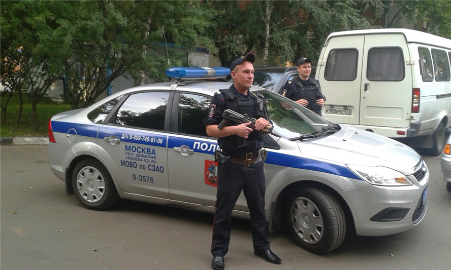 В Северо-Западном округе г. Москвы сотрудники Росгвардии задержали мужчину, стрелявшего по прохожим 