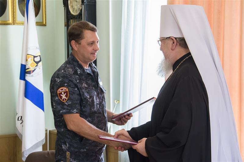 Состоялось подписание соглашения о сотрудничестве между Управлением Росгвардии по Воронежской области и Воронежской митрополией