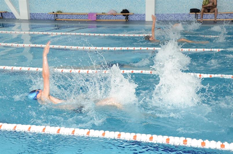 Военнослужащие Восточного округа приняли участие в чемпионате по плаванию