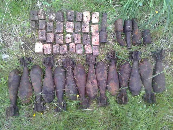 В Карелии сотрудники ОМОНа обследовали боеприпасы времен Великой Отечественной войны
