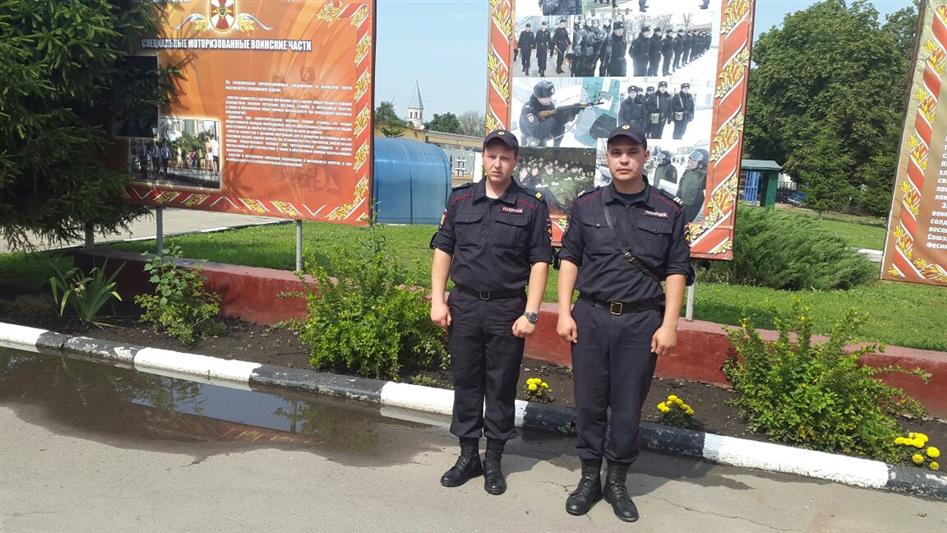 В г. Орле военнослужащие Росгвардии задержали подозреваемого в нападении на сотрудника полиции