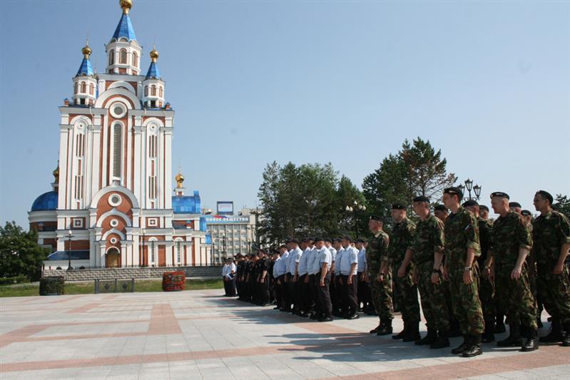 В г. Хабаровске прошел совместный инструктаж сотрудников Росгвардии и полиции, заступающих на охрану общественного порядка