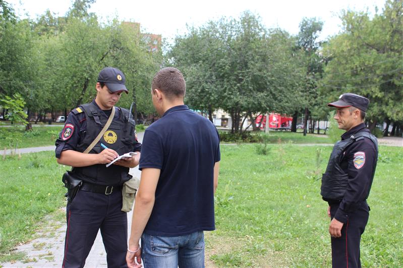 В г. Челябинске сотрудники Росгвардии задержали гражданина, находившегося в федеральном розыске