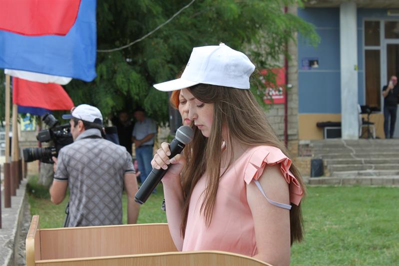 В Республике Дагестан проходят памятные мероприятия, посвященные сотруднику Росгвардии, Герою России Магомеду Нурбагандову и его брату, погибшим от рук вооруженных преступников 