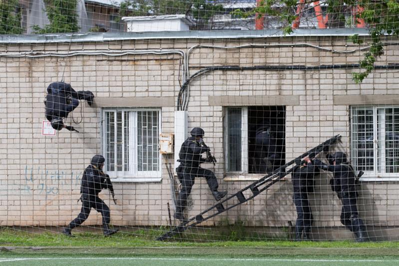 В ЯРОСЛАВЛЕ ПРОХОДИТ МЕЖВЕДОМСТВЕННОЕ СОВЕЩАНИЕ ПО ВОПРОСАМ ЧАСТНОЙ ОХРАННОЙ ДЕЯТЕЛЬНОСТИ И ОБЕСПЕЧЕНИЯ СОХРАННОСТИ ОРУЖИЯ (ВИДЕО)
