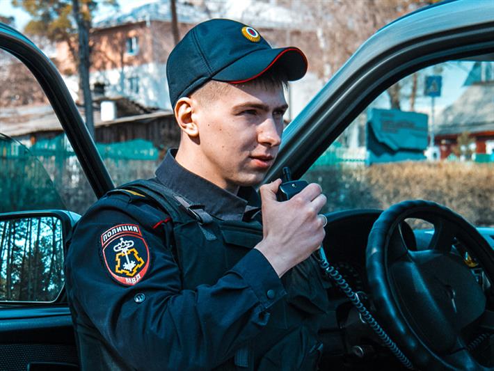 В г. Кемерове сотрудники Росгвардии задержали гражданина, находившегося в федеральном розыске