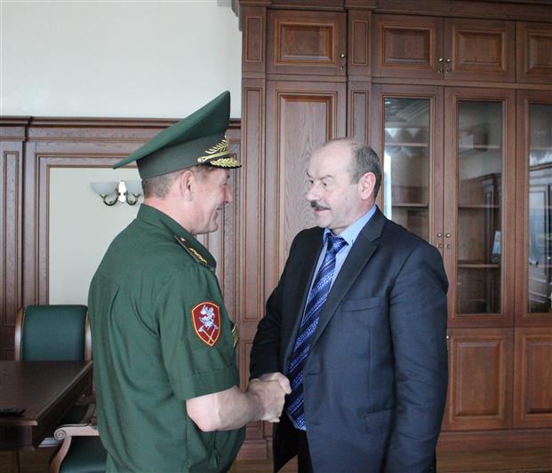 Командующий Приволжским округом проинспектировал подразделения Росгвардии, дислоцирующиеся в Самарской области