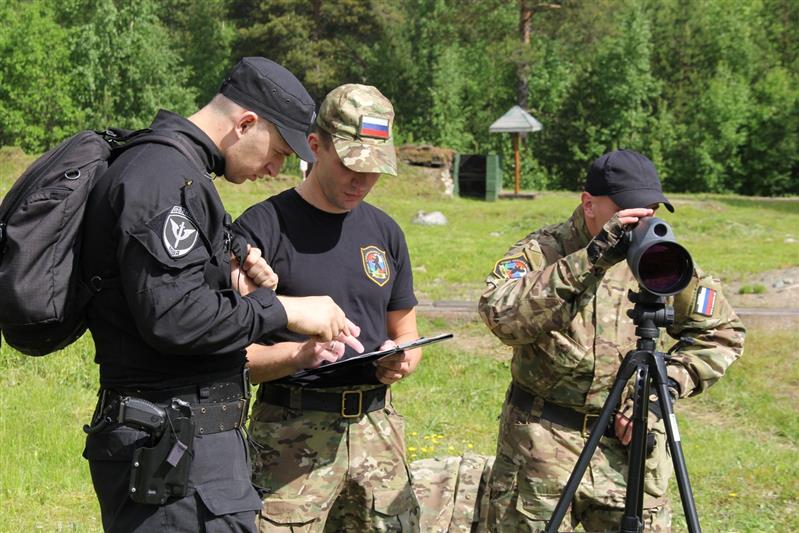 В Республике Карелия военнослужащие и сотрудники Росгвардии приняли участие в ежегодном чемпионате по стрельбе из боевого ручного стрелкового оружия