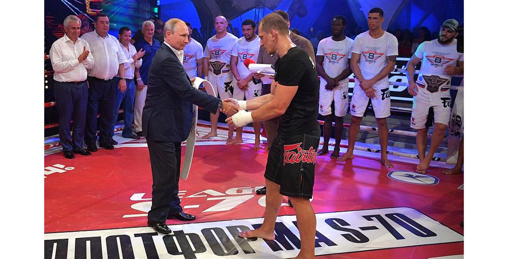 Представители Росгвардии Роман Копылов и Вячеслав Василевский одержали победу на международном турнире «Плотформа S-70»