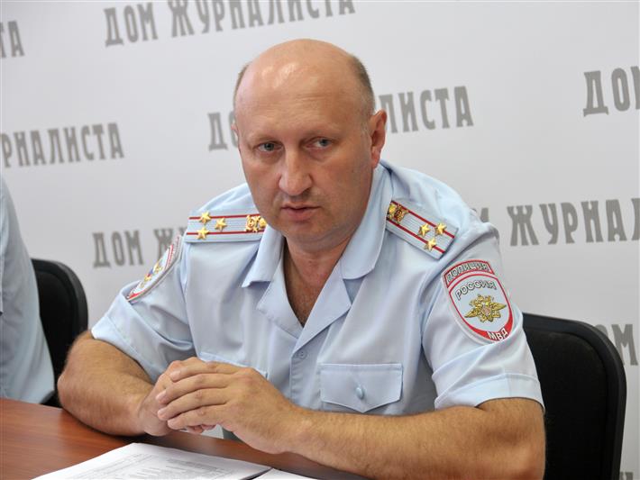 В Доме журналистов Омска начальник Центра лицензионно-разрешительной работы провел брифинг для представителей СМИ