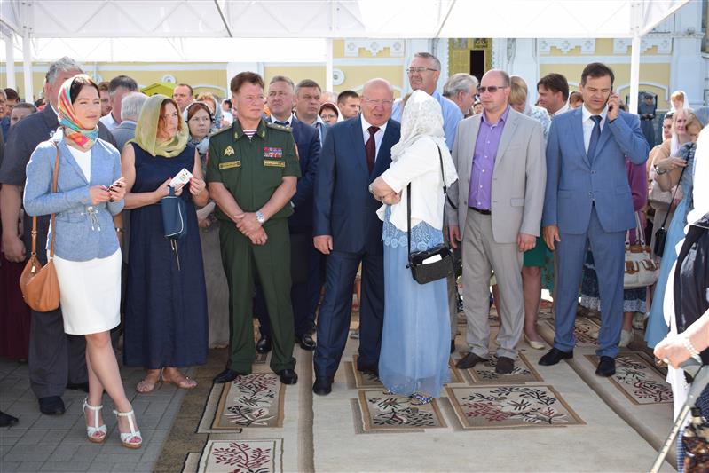 В Нижегородской области военнослужащие и сотрудники Росгвардии успешно выполнили задачи по охране общественного порядка во время мероприятий в День памяти преподобного Серафима Саровского