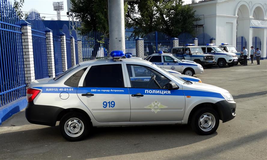 В Астрахани состоялся гарнизонный развод нарядов Росгвардии и полиции, заступающих на боевую службу по охране общественного порядка