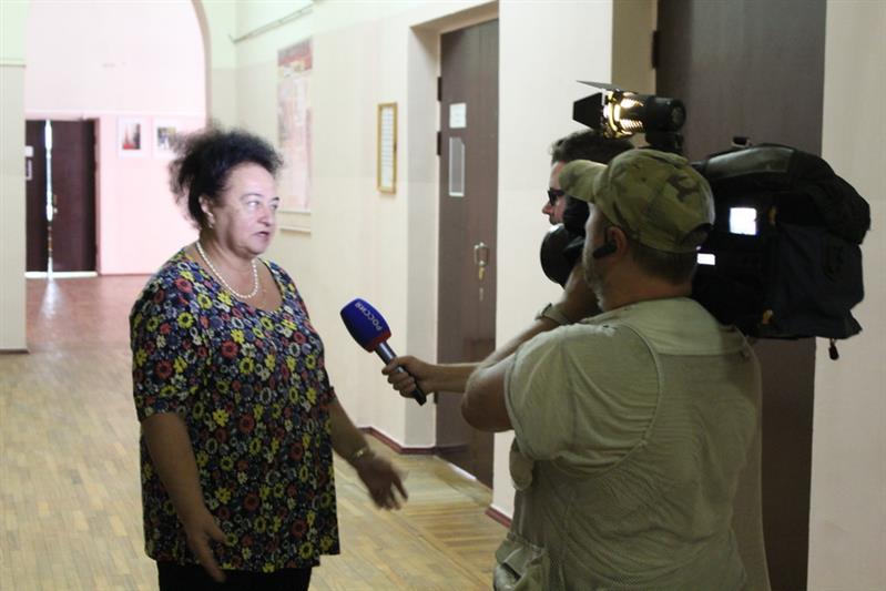 В Ростове-на-Дону сотрудники Росгвардии совместно с корреспондентами телеканала «Дон-ТР» рассказали жителям региона о системе комплексной безопасности в образовательных учреждениях