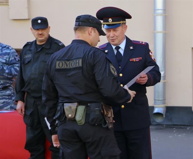 В Санкт-Петербурге наградили сотрудников ОМОНа, отличившихся в период проведения крупных международных мероприятий