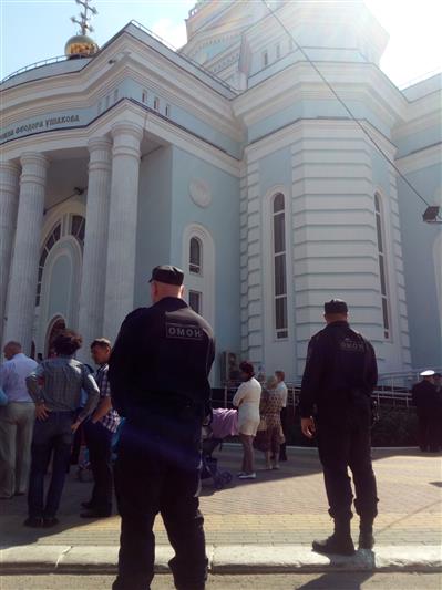 Сотрудники Росгвардии выполнили задачи по охране общественного порядка и обеспечению общественной безопасности в период пребывания мощей Святого Феодора Ушакова в Саранске