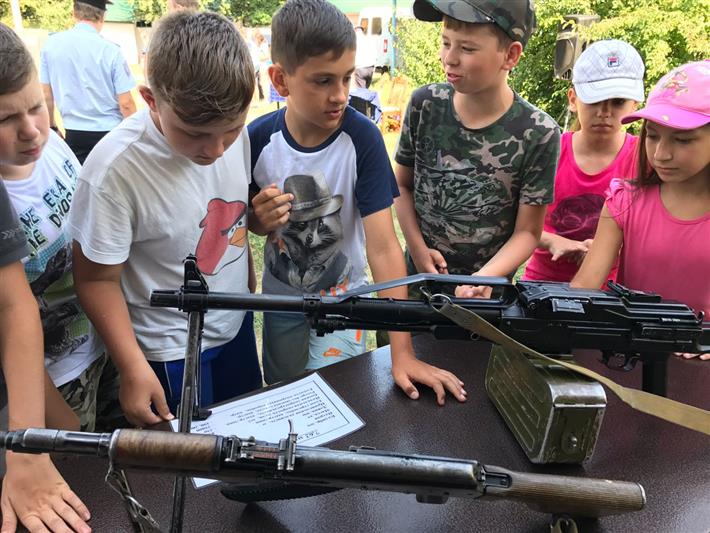 В Адыгее бойцы ОМОНа Росгвардии приняли участие в акции «Зарядка со стражем правопорядка»