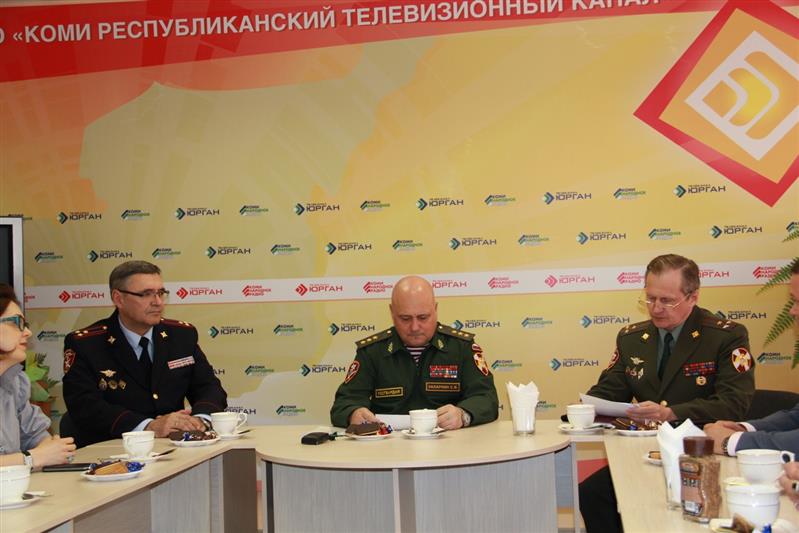 Командующий Северо-Западным округом Росгвардии провёл круглый стол с руководителями ведущих СМИ Республики Коми