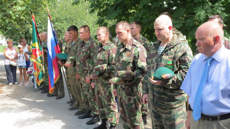 В Тольятти почтили память бойца ОМОНа Росгвардии, погибшего при исполнении служебного долга