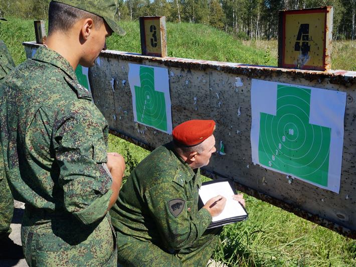 В Новосибирске состоялся третий этап конкурса служебного мастерства и полевой выучки среди офицеров Сибирского округа Росгвардии