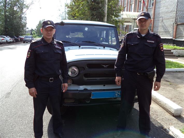 В Красноярском крае один наряд Росгвардии в течение нескольких минут задержал двоих граждан, совершивших разные уголовные преступления