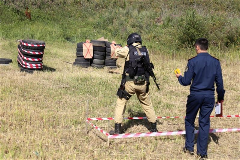 Сотрудники ОМОНа Управления Росгвардии по Челябинской области стали победителями  межведомственного турнира по стрельбе из боевого оружия 
