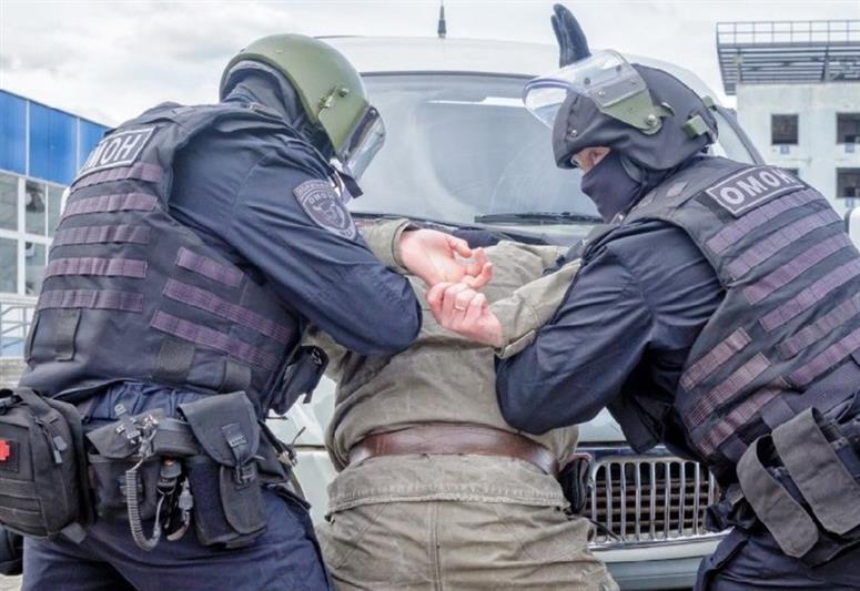 В Москве сотрудники ОМОНа Росгвардии задержали злоумышленника, напавшего на корреспондента НТВ