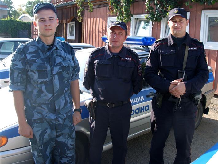 Сотрудники Росгвардии задержали в Хакасии мужчину, который находился в федеральном розыске 
