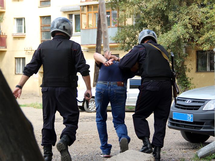 Сотрудники Управления Росгвардии по Забайкальскому краю задержали мужчину, подозреваемого в убийстве