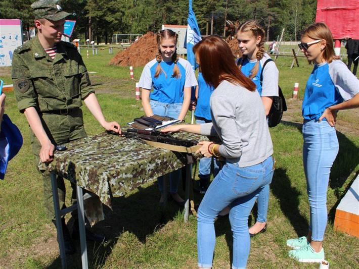 В Красноярском крае военнослужащие Сибирского округа приняли участие в организации военно-полевой игры «Зарница»