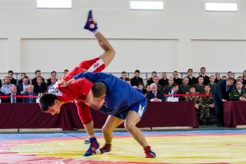 ДИРЕКТОР РОСГВАРДИИ НАГРАДИЛ ПОБЕДИТЕЛЕЙ ЧЕМПИОНАТА ВОЙСК НАЦИОНАЛЬНОЙ ГВАРДИИ ПО САМБО И БОЕВОМУ САМБО НА КУБОК ГЕРОЯ РОССИИ ГЕНЕРАЛ-ПОЛКОВНИКА АНАТОЛИЯ РОМАНОВА