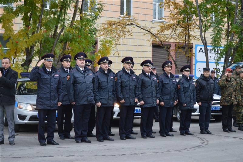 В Мурманске состоялся общегородской развод нарядов Росгвардии и полиции