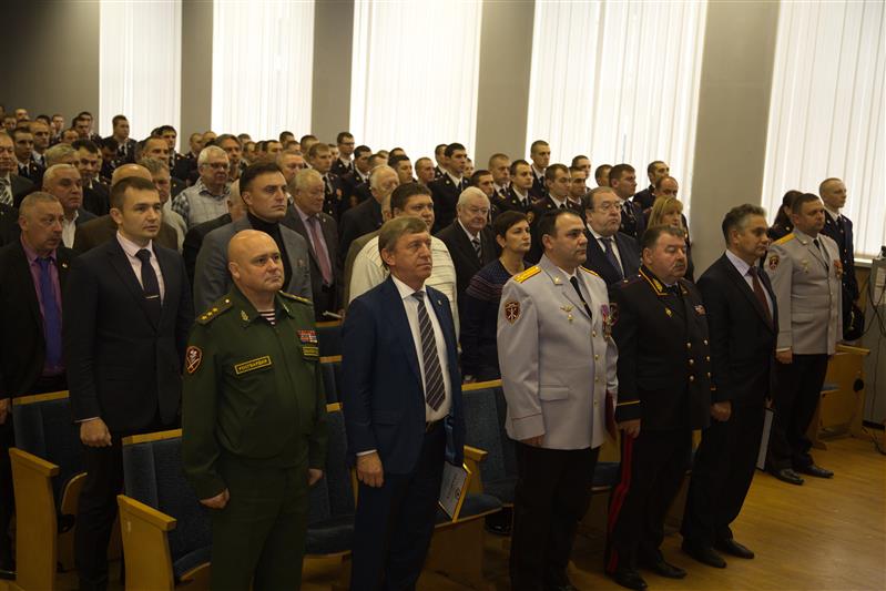 Военнослужащие санкт-петербургского специального моторизованного полка Росгвардии отметили годовщину образования воинской части