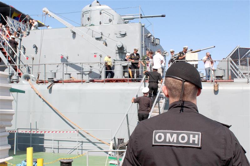 В Ростовской области сотрудники Росгвардии обеспечили охрану общественного порядка на Дне города