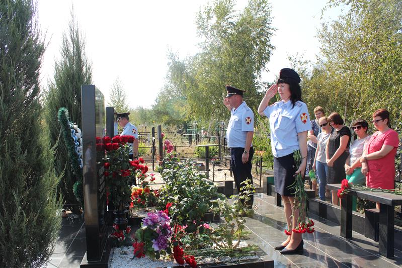 В Ростовской области почтили память сотрудников вневедомственной охраны, погибших при исполнении служебного долга