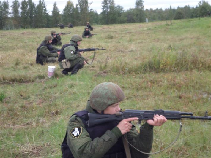 Военнослужащие батальона бригады оперативного назначения Северо-Западного округа Росгвардии провели  полевой выход