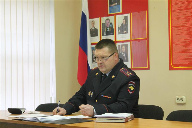 Заместитель начальника вневедомственной охраны Управления Росгвардии по Свердловской области подвел итоги работы подчиненных за 8 месяцев