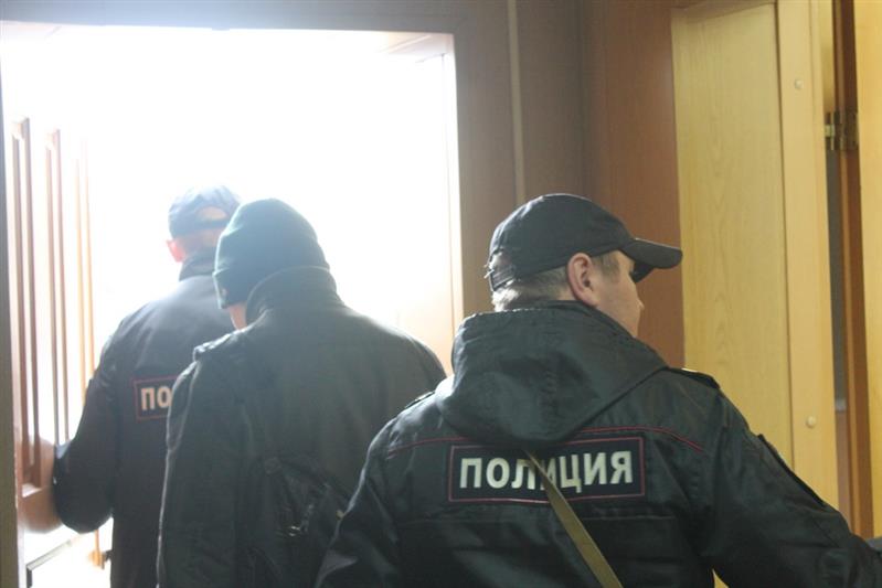 В Екатеринбурге сотрудники Росгвардии задержали граждан, проникших на охраняемый объект  