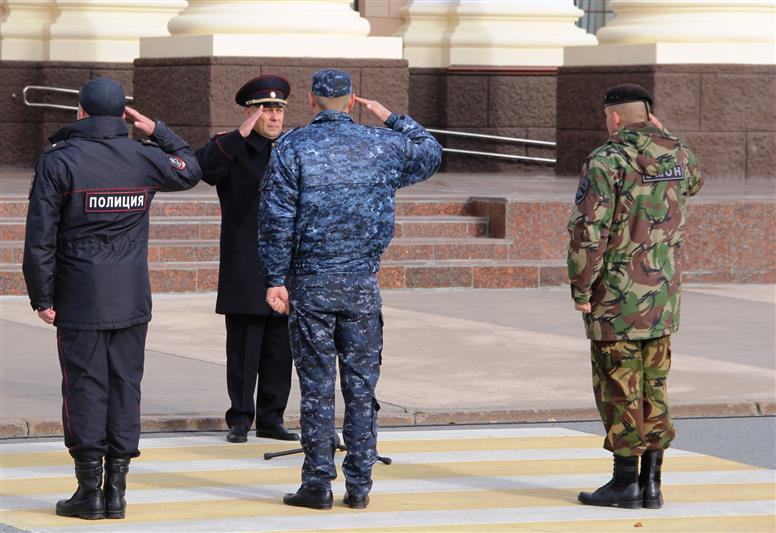 В Тюмени состоялся гарнизонный развод подразделений Росгвардии перед заступлением на службу по охране правопорядка
