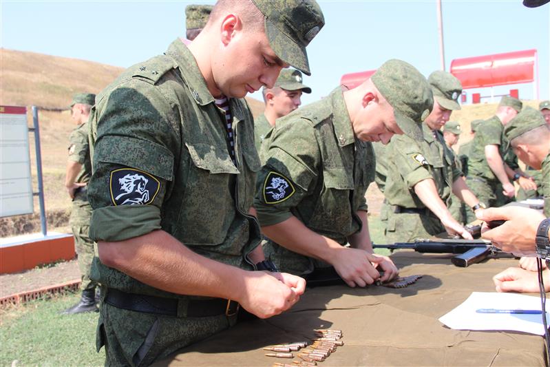 В городе Грозном завершился учебно-методический сбор с офицерами - выпускниками 2017 года, прибывшими для дальнейшего прохождения службы в Северо-Кавказский округ Росгвардии