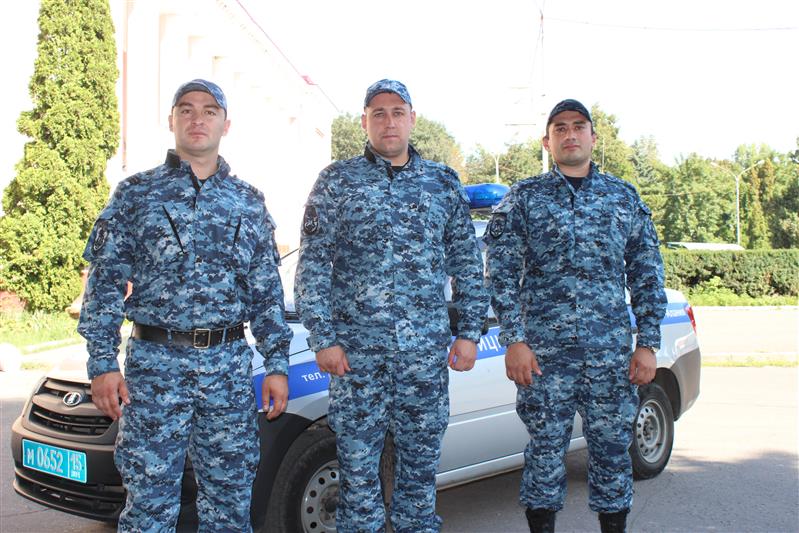 В Северной Осетии бойцы Росгвардии задержали гражданина, избившего женщину
